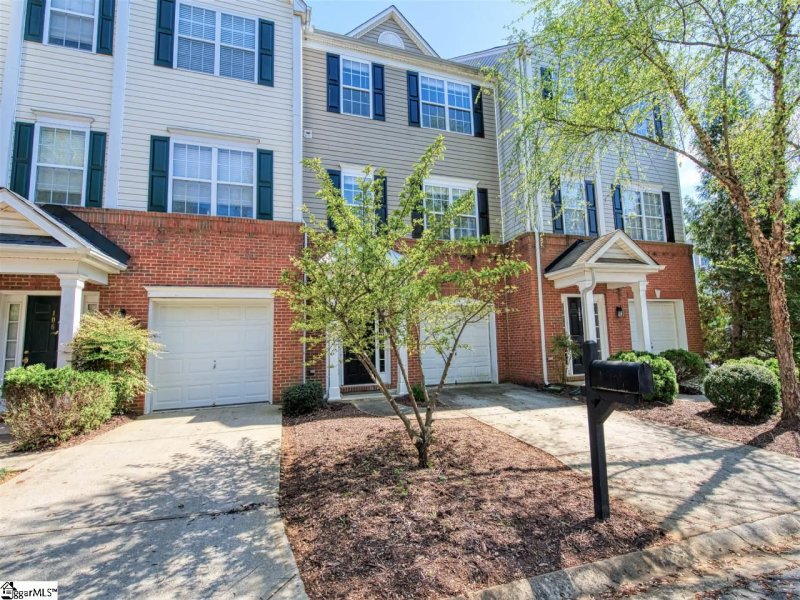 Property image 4 at 104 Chalet Place, Greenville, SC 29607