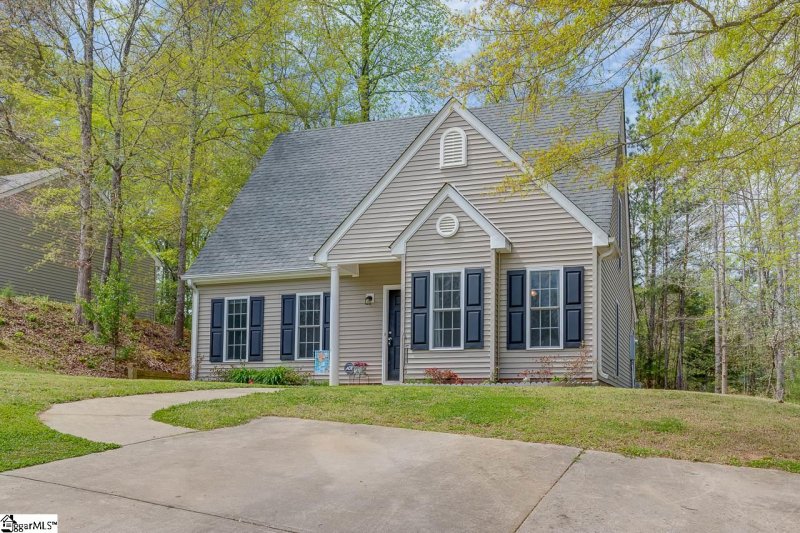 Property image 3 at 104 Forrester Drive, Liberty, SC 29657