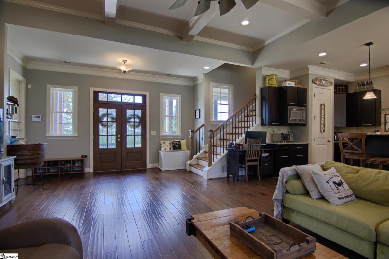 Property image 5 at 68 Stone Cottage Lane, Landrum, SC 29356