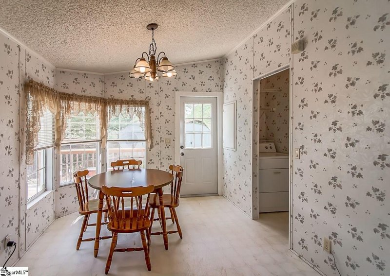 Property image 3 at 300 Mountain Lake Lane, Travelers Rest, SC 29690