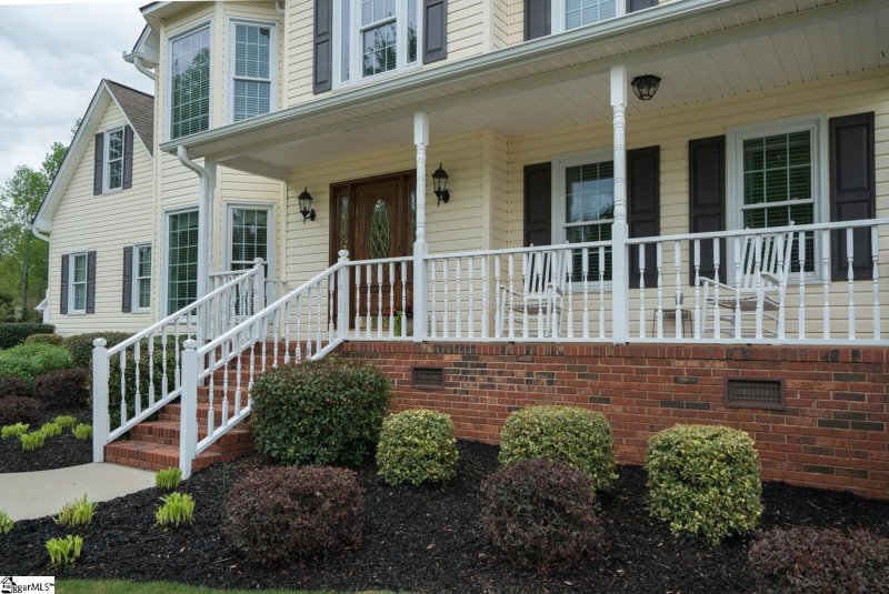 Property image 2 at 32 Silver Meadow Lane, Greer, SC 29651-5506