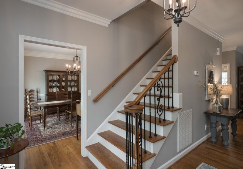 Property image 4 at 32 Silver Meadow Lane, Greer, SC 29651-5506