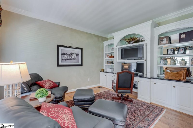 Property image 4 at 309 Rosebud Lane, Greer, SC 29650