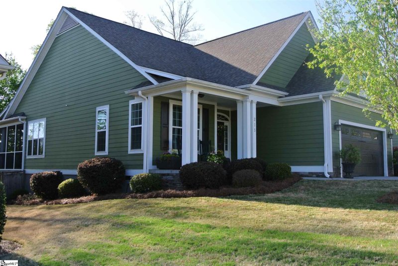 Property image 2 at 215 Chickadee Trail, Easley, SC 29642