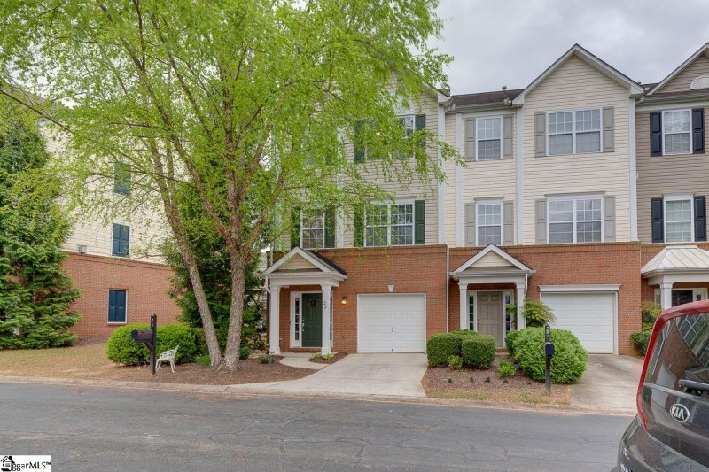 Property image 2 at 23 Annacey Place, Greenville, SC 29607