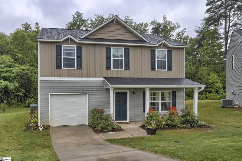 Property image 2 at 315 Napels Court, Piedmont, SC 29673