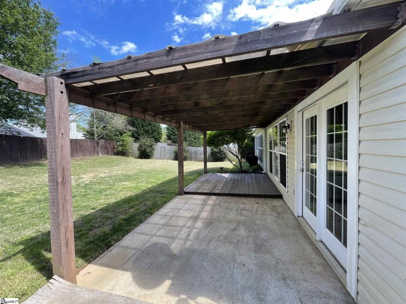 Property image 4 at 5 Waterfield Court, Greer, SC 29650