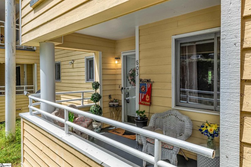 Property image 2 at 803 Northlake Drive, Anderson, SC 29625