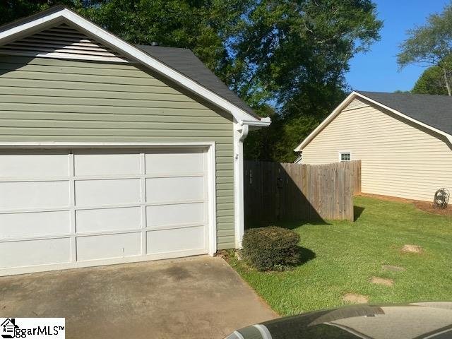 Property image 2 at 20 Chinaberry Lane, Simpsonville, SC 29680