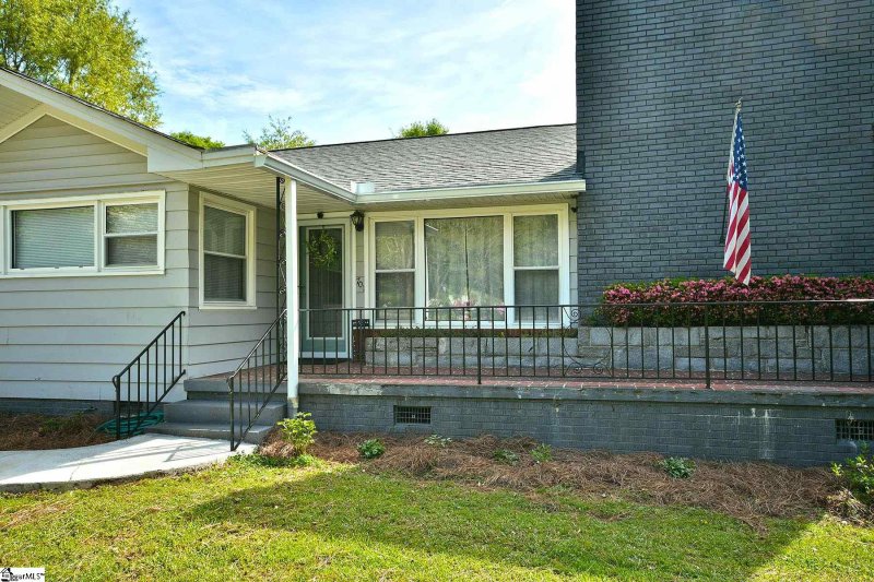 Property image 5 at 701 S E Street, Easley, SC 29640