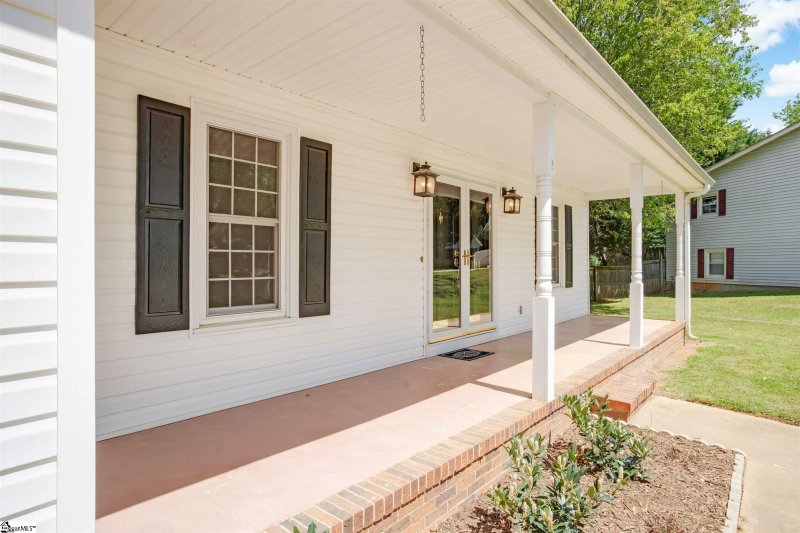 Property image 5 at 104 Julian Court, Easley, SC 29642