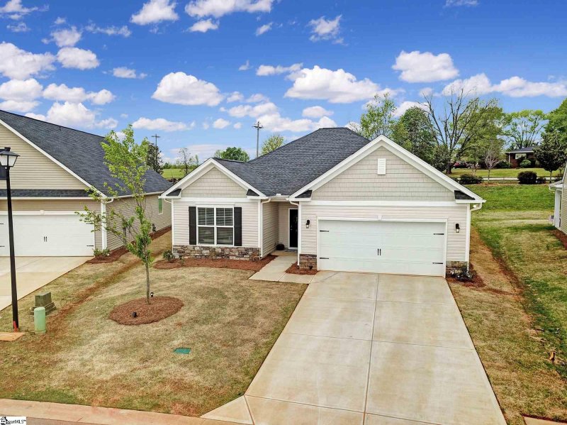 Property image 2 at 229 Cassingham Lane, Boiling Springs, SC 29316