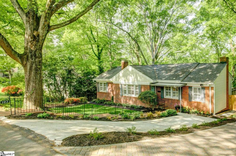 Property image 2 at 103 Ashford Avenue, Greenville, SC 29609