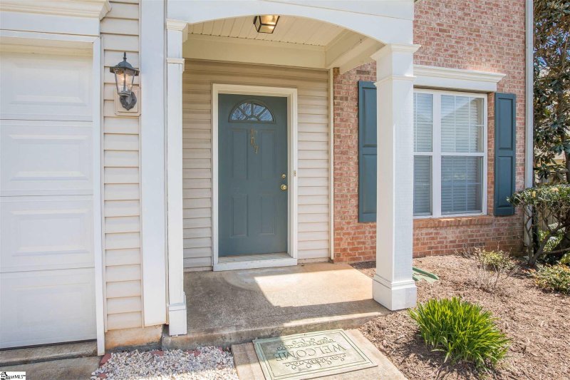 Property image 2 at 407 Westcot Court, Greer, SC 29650