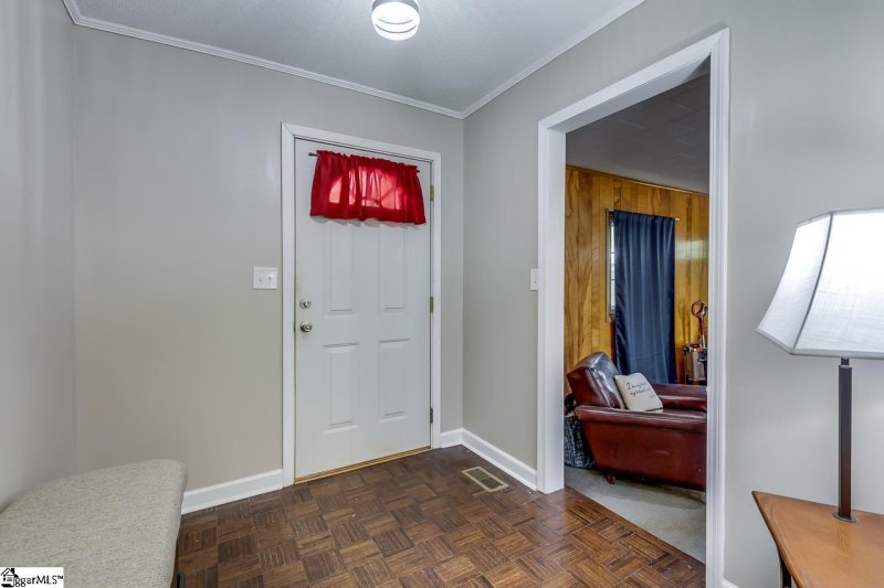 Property image 4 at 106 Pineview Drive, Liberty, SC 29657