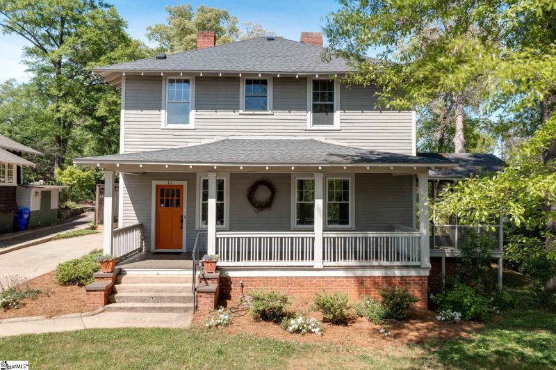 Property image 2 at 11 Poinsett Avenue, Greenville, SC 29601