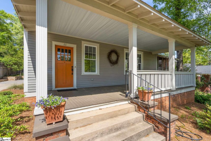 Property image 3 at 11 Poinsett Avenue, Greenville, SC 29601