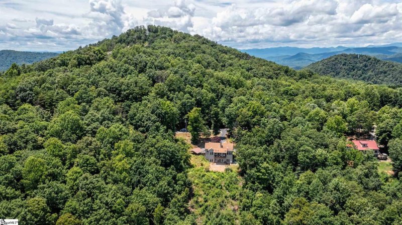 Property image 3 at 549 Upper Springs Road, Pickens, SC 29671