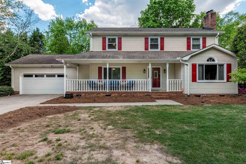 Property image 2 at 107 Kincade Drive, Simpsonville, SC 29681-5542
