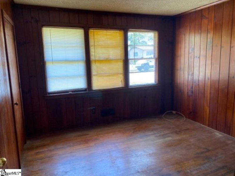 Property image 2 at 508 Crestwood Place, Spartanburg, SC 29306