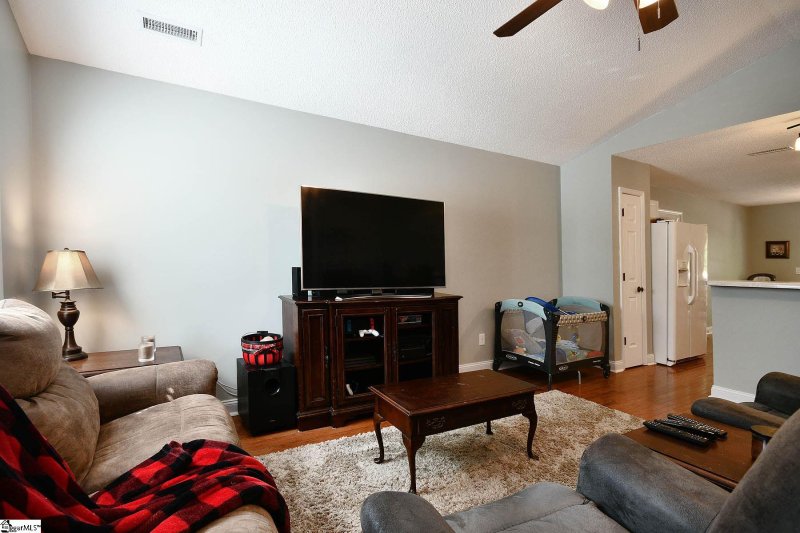 Property image 2 at 606 Tanacross Way, Greenville, SC 29605