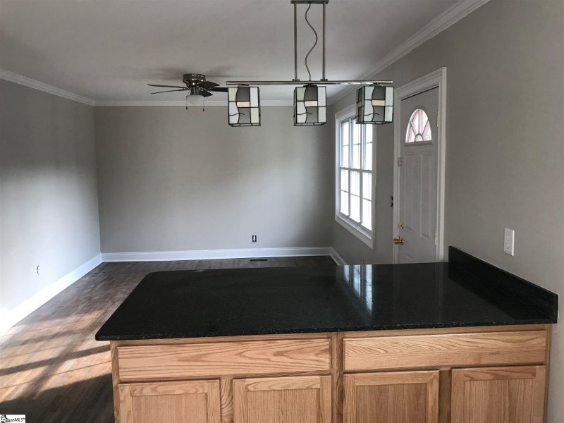 Property image 2 at 9 Brookview Circle, Greenville, SC 29605