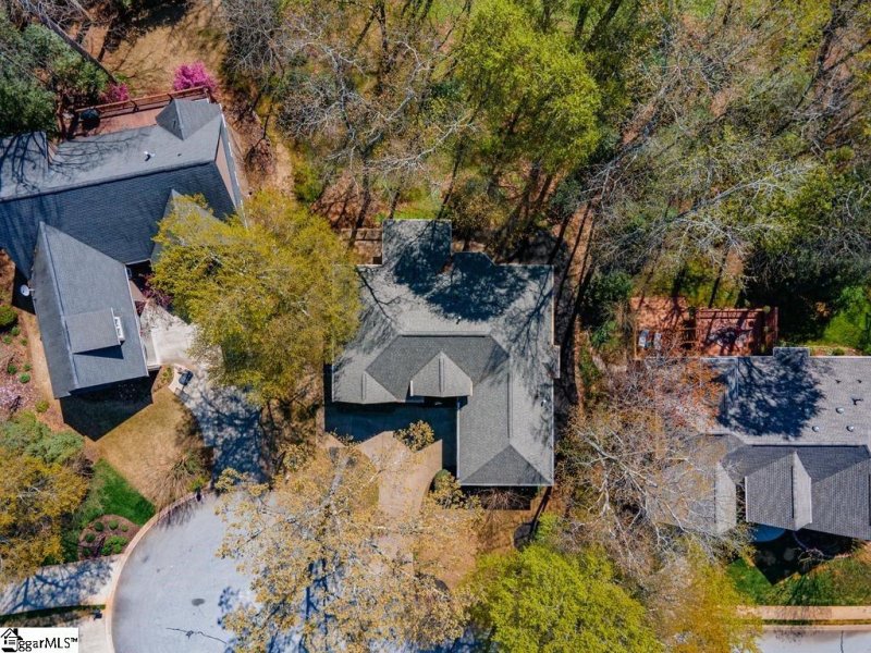 Property image 2 at 402 Netherland Lane, Simpsonville, SC 29681