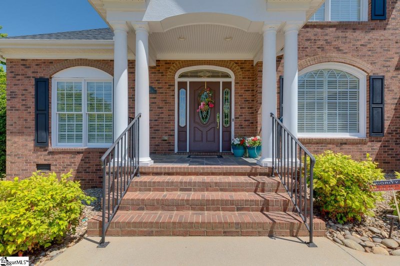 Property image 2 at 9 Brassington Place, Greer, SC 29651