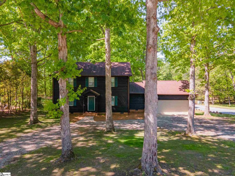 Property image 3 at 535 Royal Oak Drive, Spartanburg, SC 29302