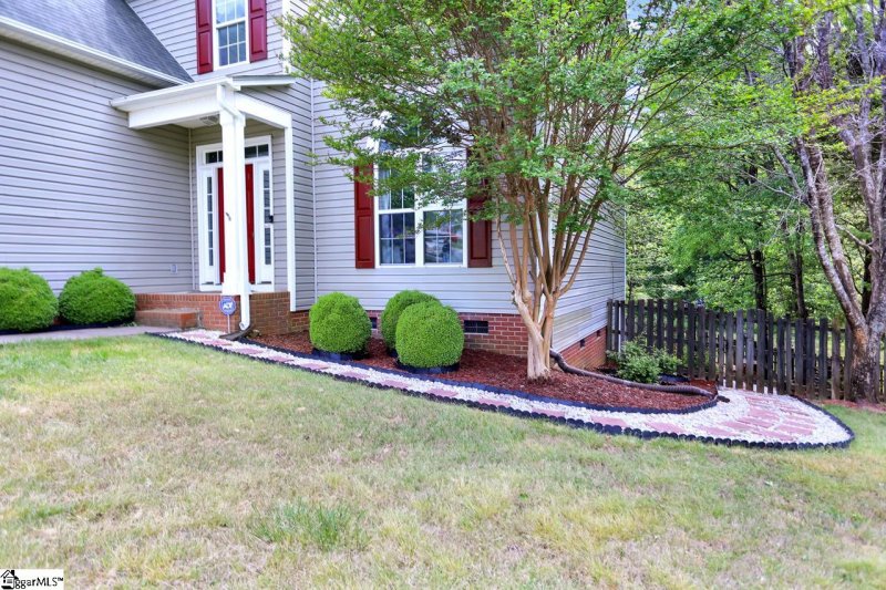 Property image 3 at 407 Goldenrain Way, Simpsonville, SC 29680