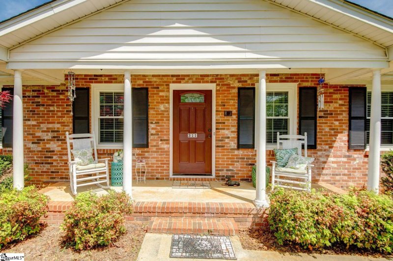 Property image 2 at 311 Longview Terrace, Easley, SC 29642