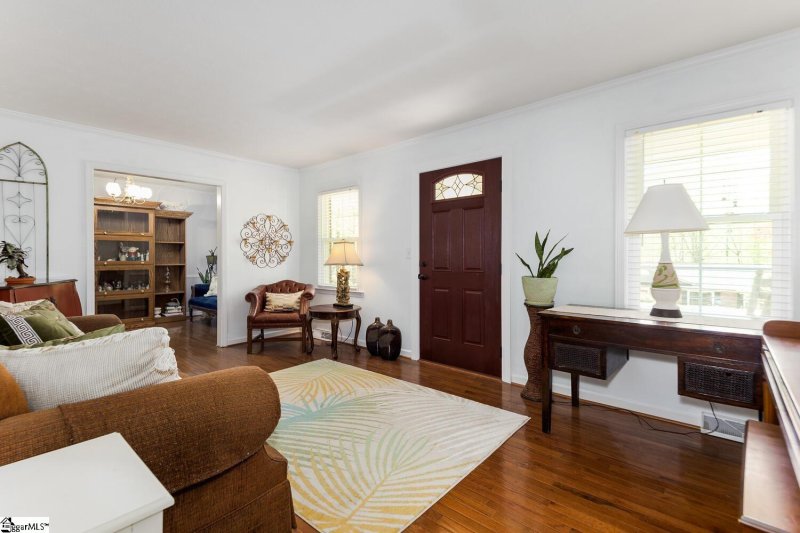 Property image 3 at 311 Longview Terrace, Easley, SC 29642