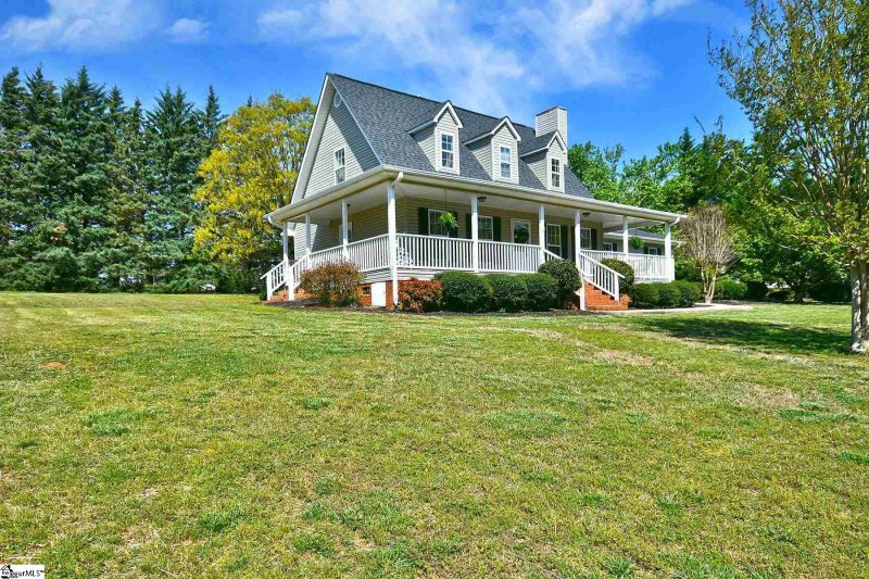 Property image 2 at 106 Fleetwood Drive, Liberty, SC 29657