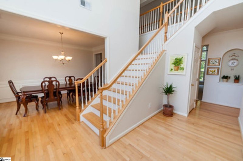 Property image 3 at 1100 Carriage Park Circle, Greer, SC 29650