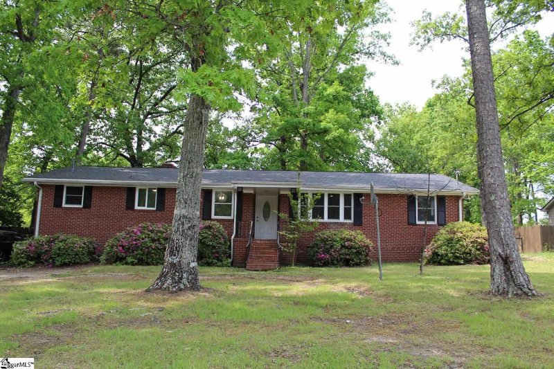 2410 E Lee Road