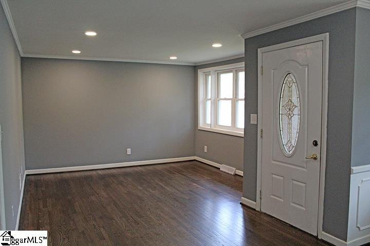 Property image 4 at 2410 E Lee Road, Taylors, SC 29687