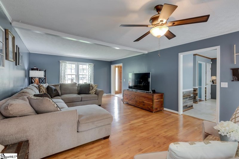 Property image 4 at 109 Bent Tree Street, Easley, SC 29642