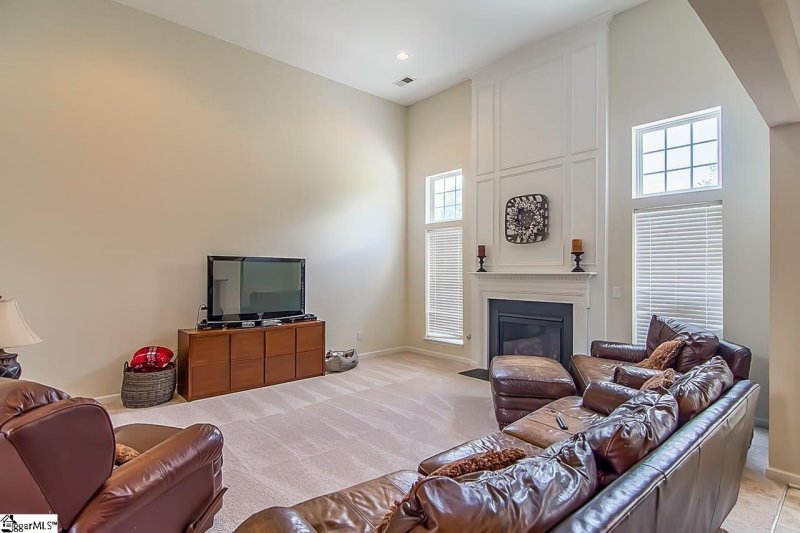 Property image 5 at 5 Neyland Drive, Fountain Inn, SC 29644