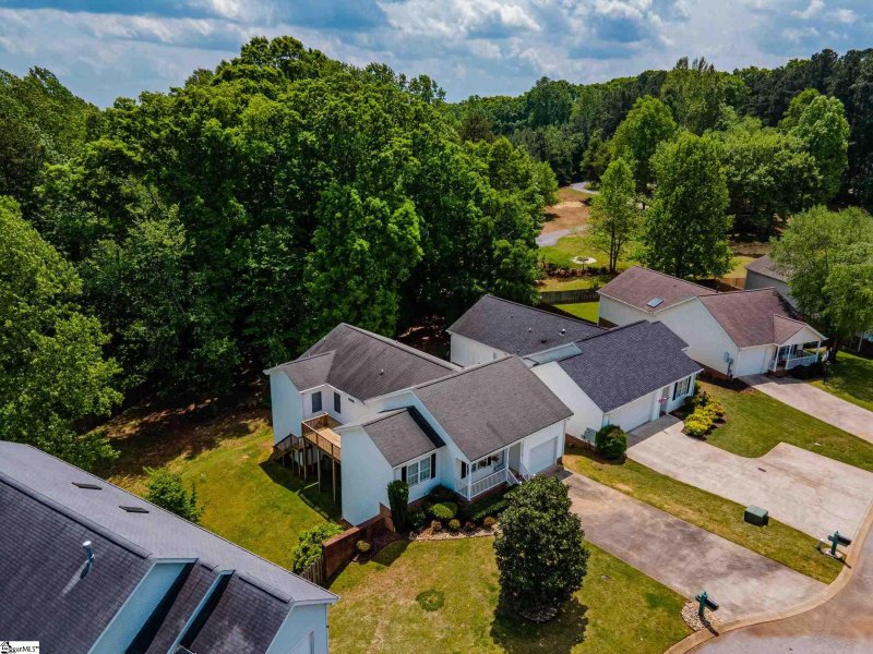 Property image 3 at 410 Herringbone Run, Easley, SC 29642