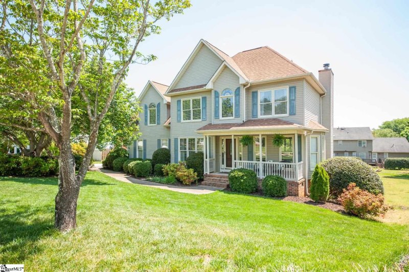 Property image 2 at 17 Chariot Lane, Simpsonville, SC 29681