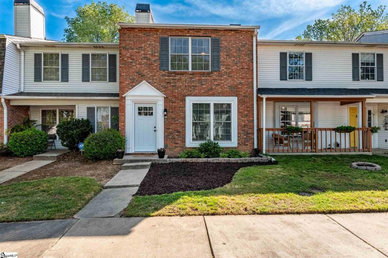 105 Shady Tree Drive