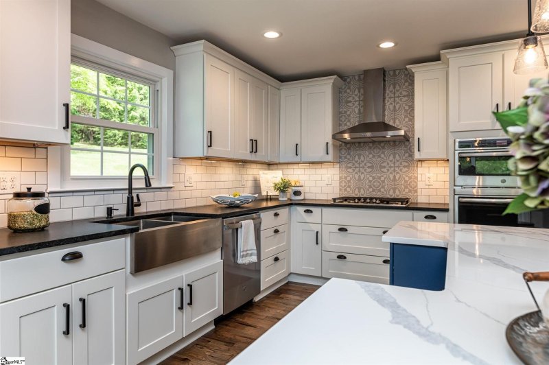 Property image 3 at 520 Trinity Way, Greenville, SC 29617