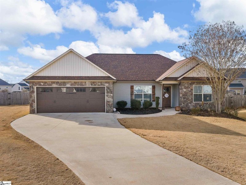 Property image 4 at 822 Yates Court, Boiling Springs, SC 29316