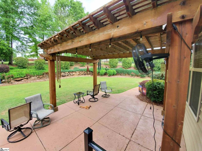 Property image 2 at 102 Pondstone Court, Easley, SC 29642