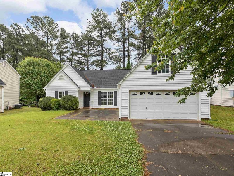 Property image 2 at 316 Sandpiper Drive, Boiling Springs, SC 29316