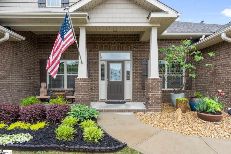 Property image 2 at 5 Choppee Court, Simpsonville, SC 29681