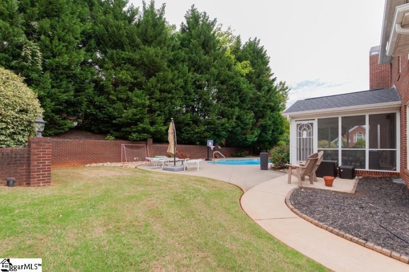 Property image 3 at 305 Barrington Park, Greer, SC 29650