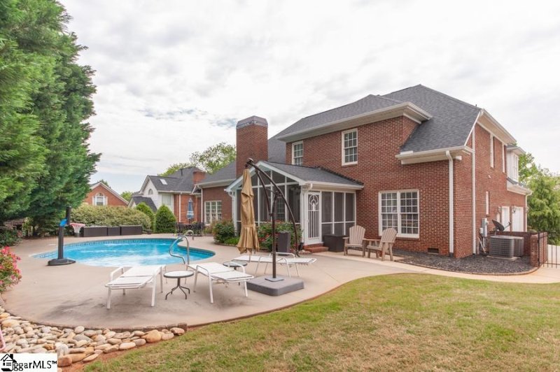 Property image 5 at 305 Barrington Park, Greer, SC 29650