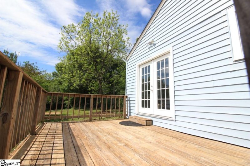 Property image 5 at 1023 N Franklin Road, Greenville, SC 29617