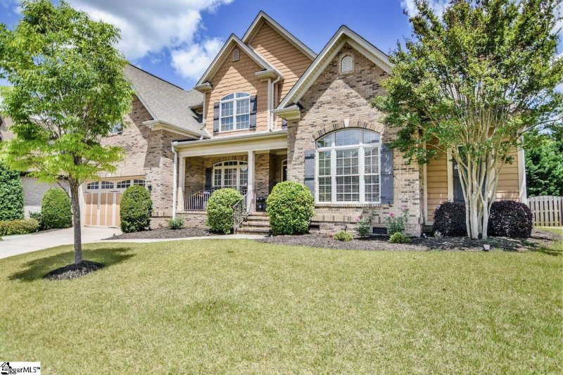 Property image 3 at 18 Palm Springs Way, Simpsonville, SC 29681